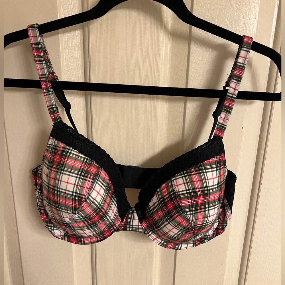 Victoria Secret, Lined Perfect Coverage Striped Bra